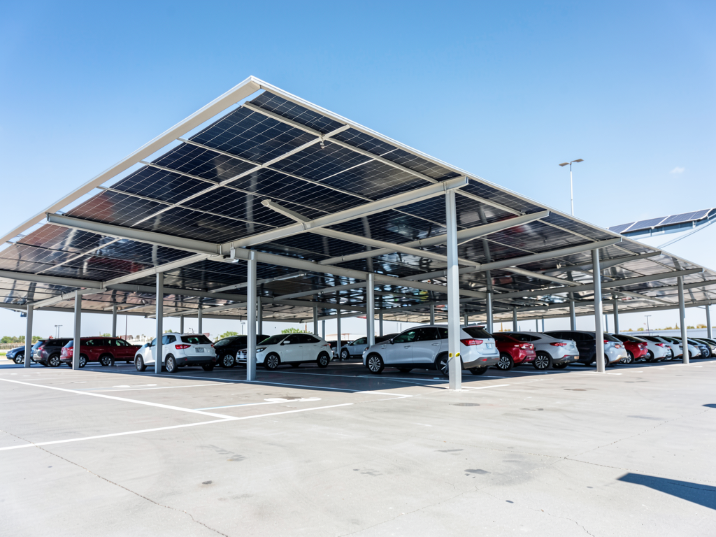 Prix Ombrière Photovoltaïque Parking : Guide Complet des Coûts et Obligations en 2026